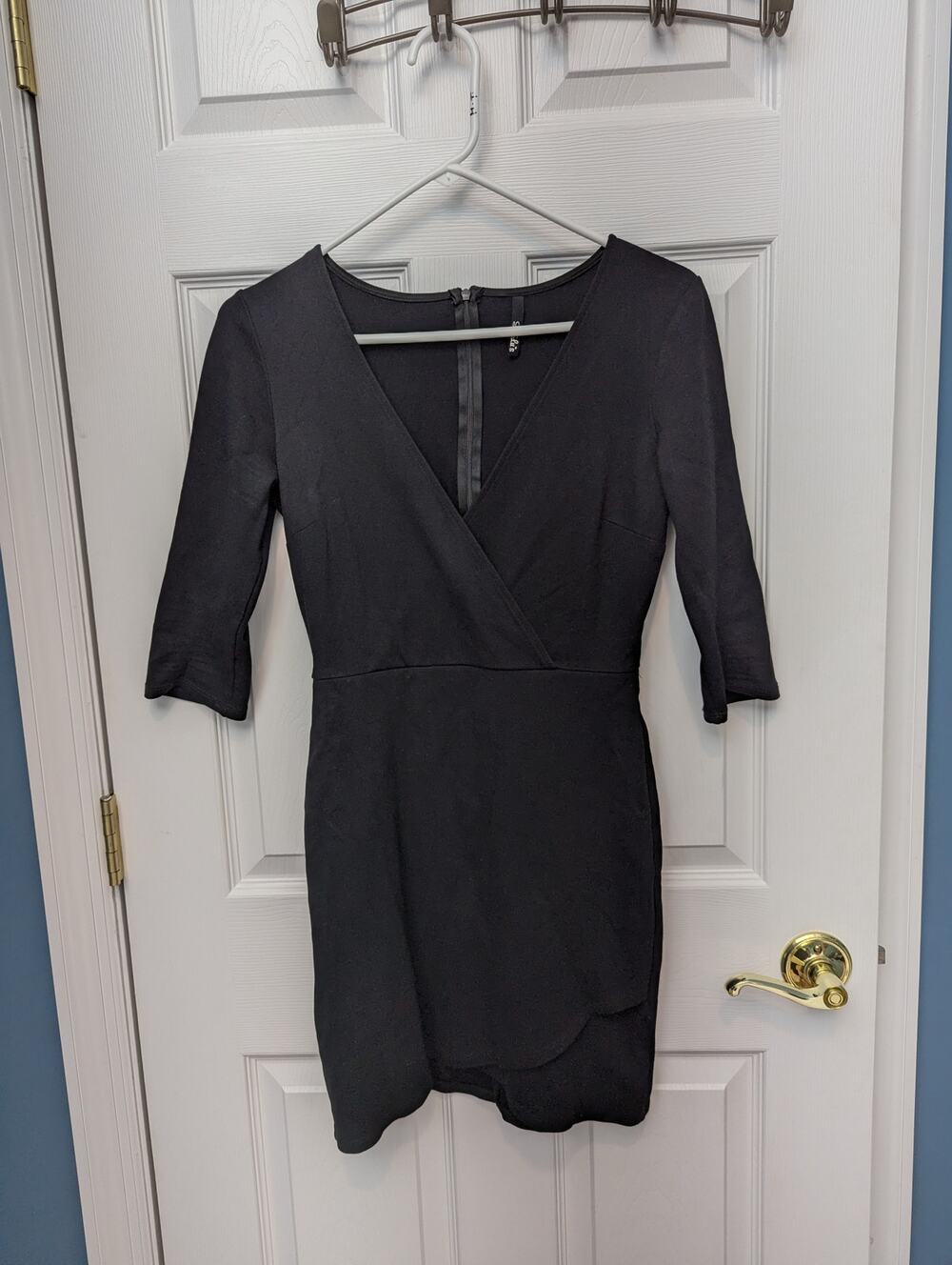 Lulus Dress Size S Mini Bodycon Black LBD Tight Sexy Going Out Club V Neck